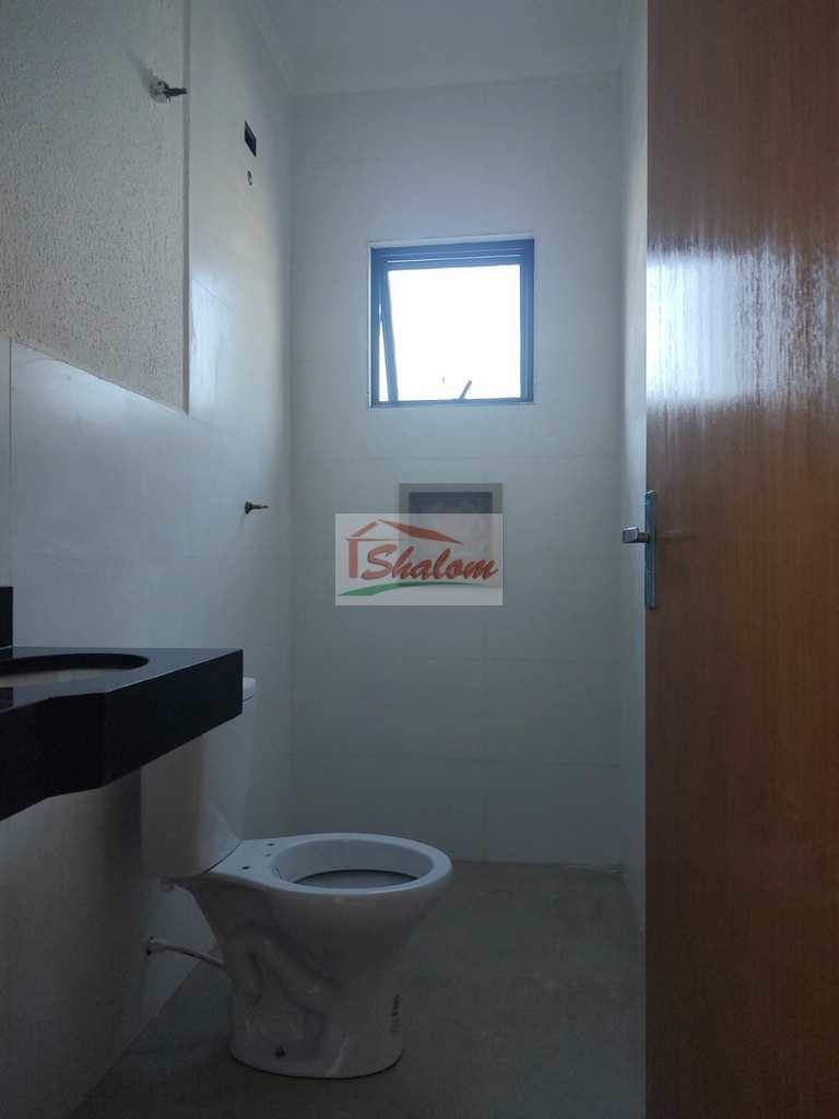 Casa em Caraguatatuba, no bairro Balneário dos Golfinhos