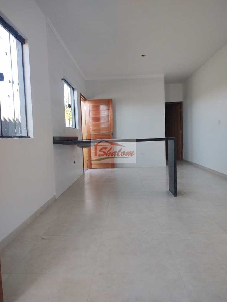 Casa em Caraguatatuba, no bairro Balneário dos Golfinhos
