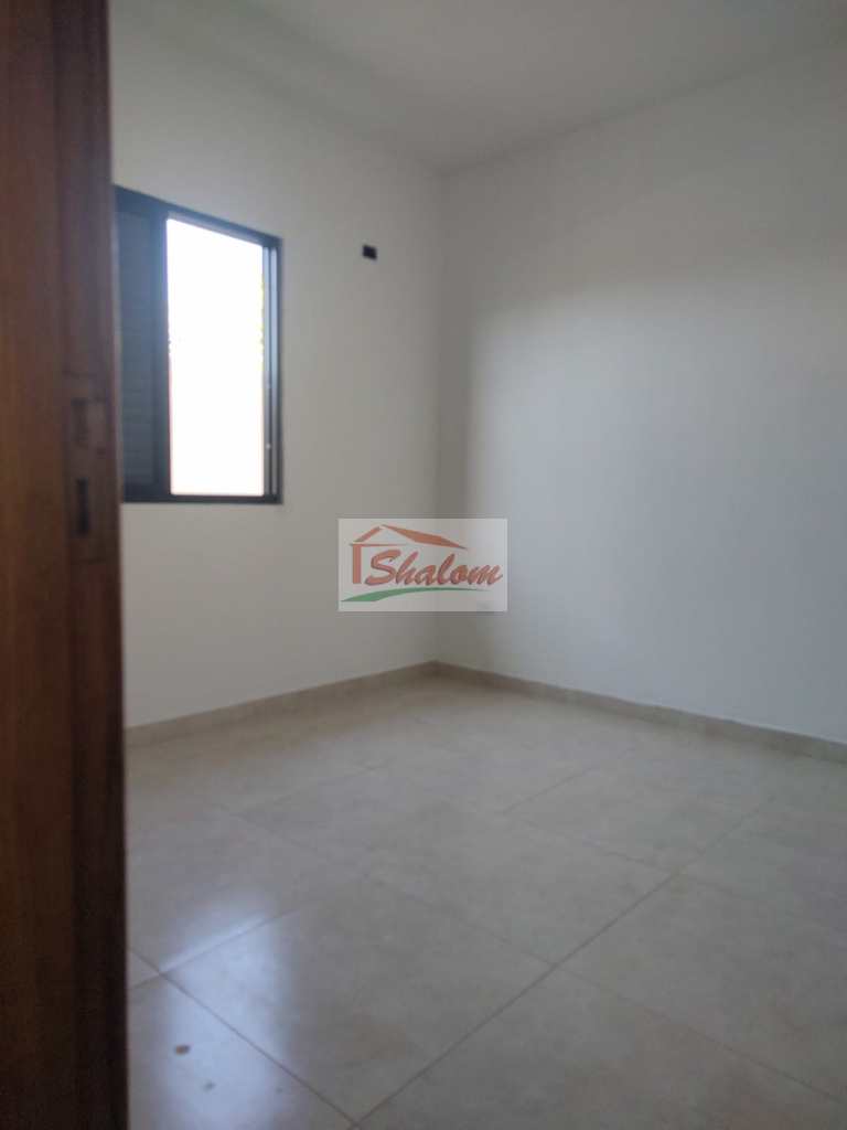 Casa em Caraguatatuba, no bairro Balneário dos Golfinhos