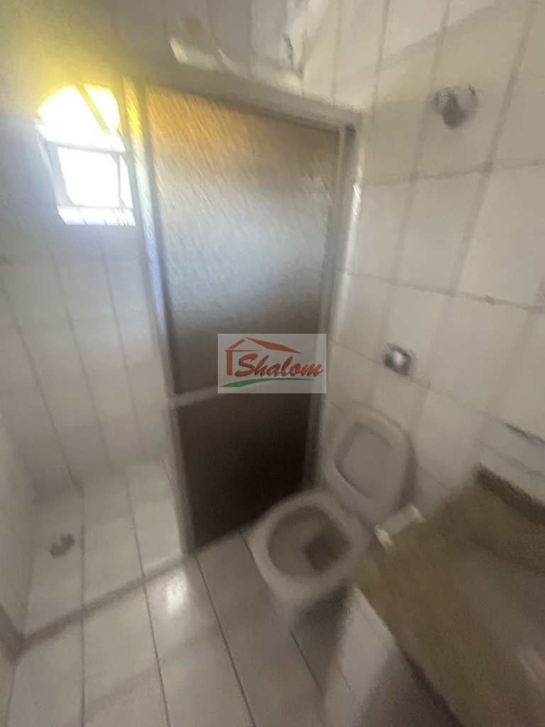 Casa em Caraguatatuba, no bairro Porto Novo