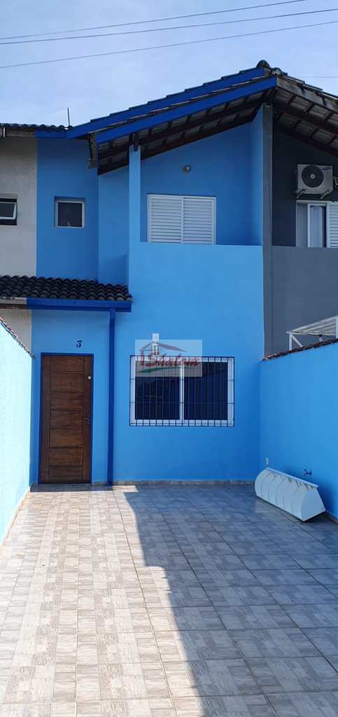 Casa em Caraguatatuba, no bairro Pontal de Santa Marina