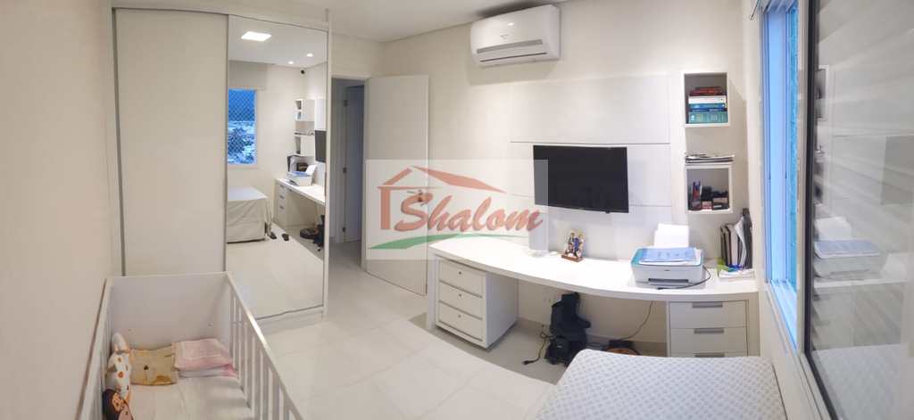 Apartamento em Caraguatatuba, no bairro Indaiá