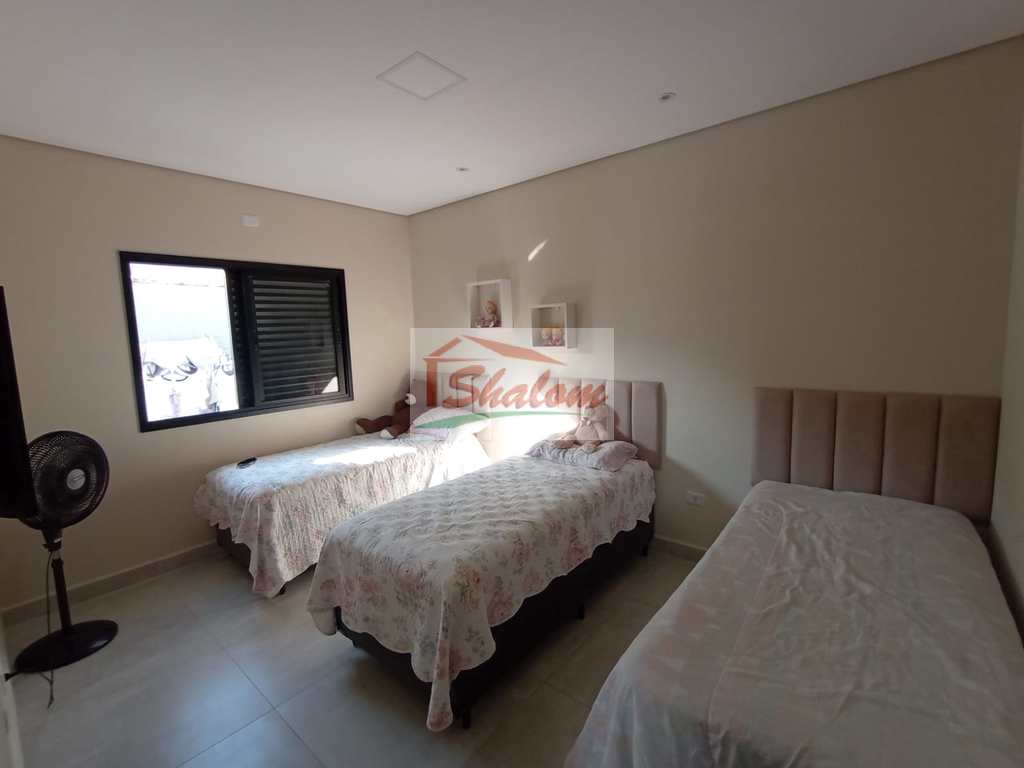 Casa em Caraguatatuba, no bairro Pontal de Santa Marina