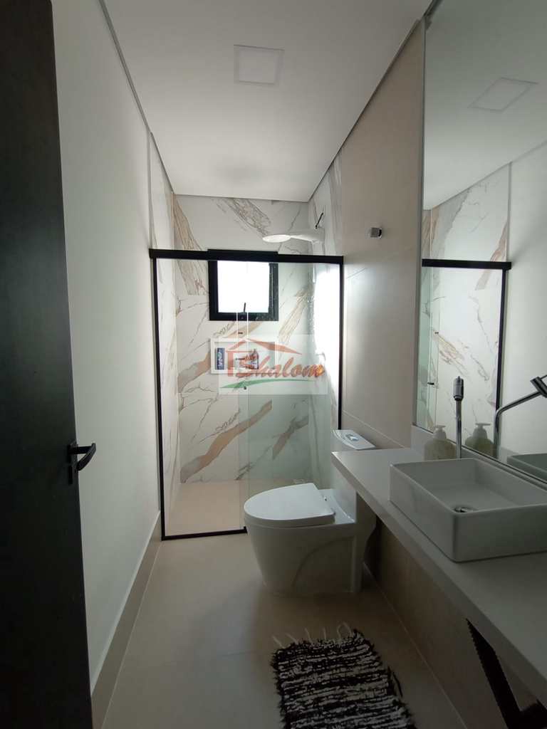 Casa em Caraguatatuba, no bairro Pontal de Santa Marina