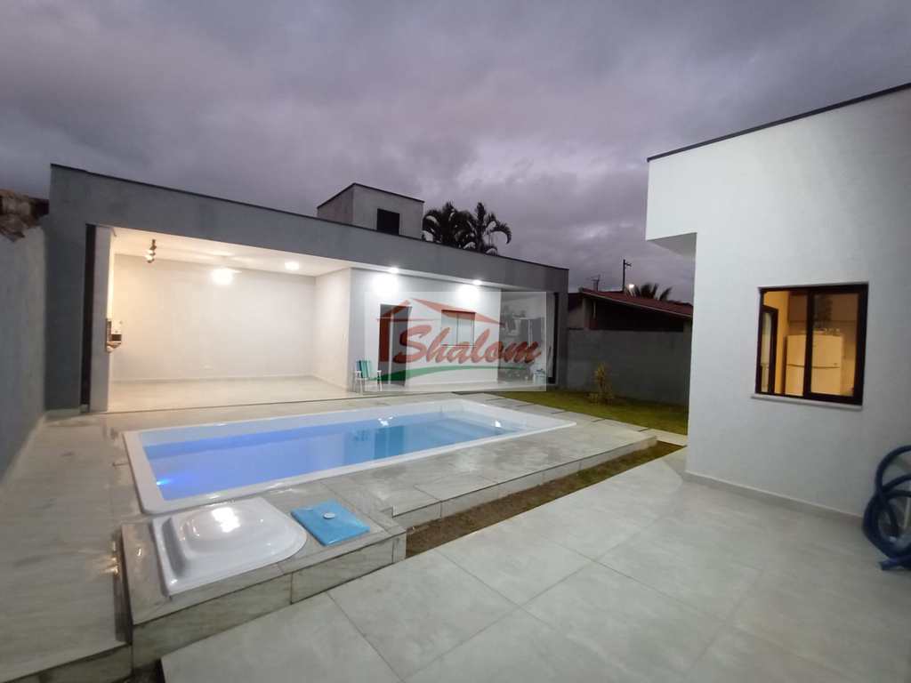 Casa em Caraguatatuba, no bairro Pontal de Santa Marina