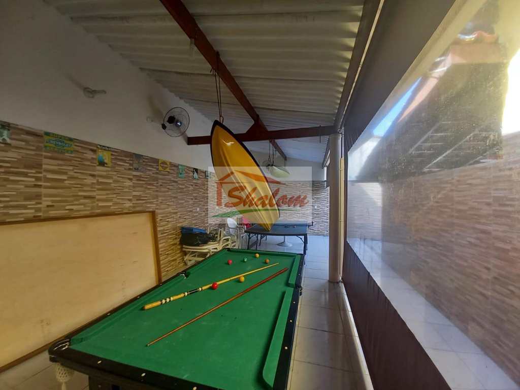 Casa em Caraguatatuba, no bairro Sumaré