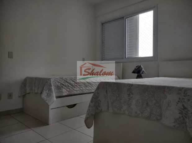 Apartamento em Caraguatatuba, no bairro Sumaré