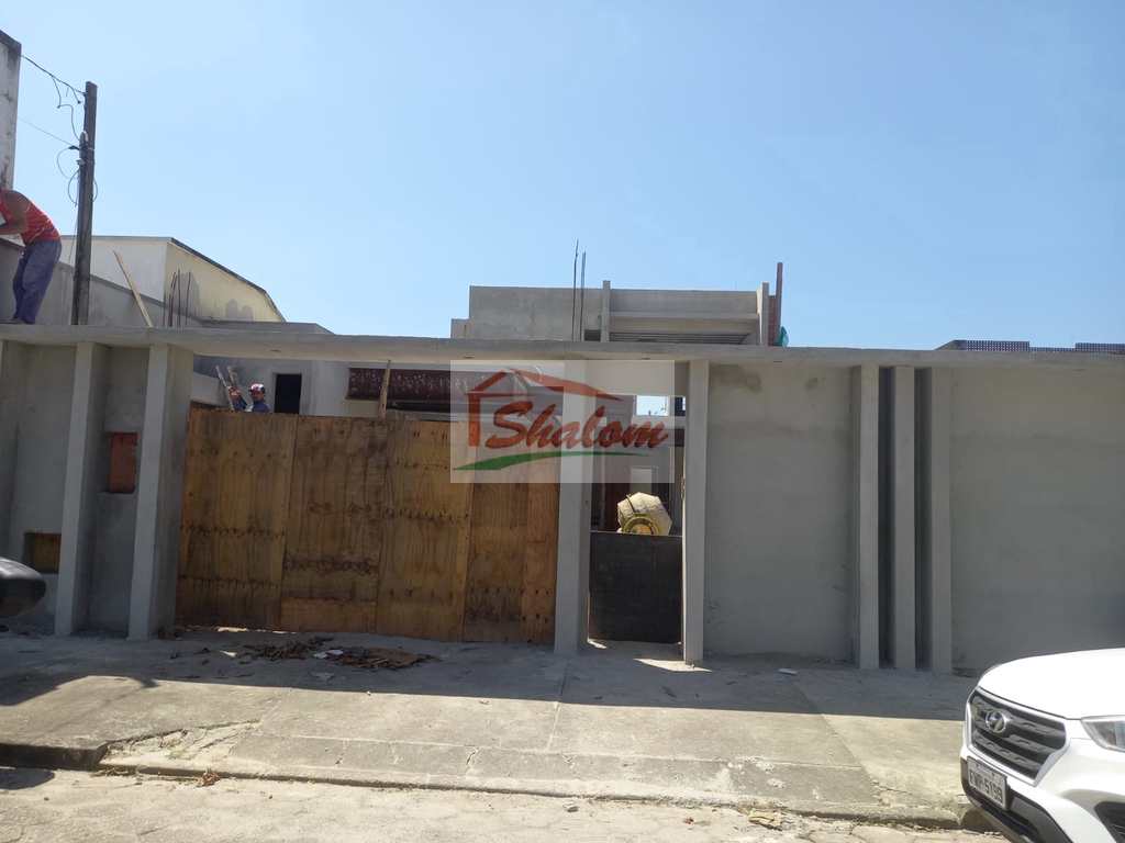 Casa em Caraguatatuba, no bairro Jardim Primavera
