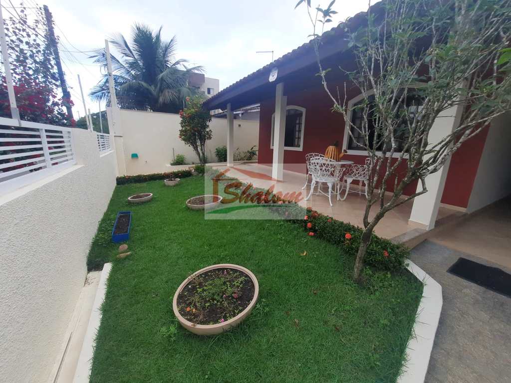 Casa em Caraguatatuba, no bairro Sumaré