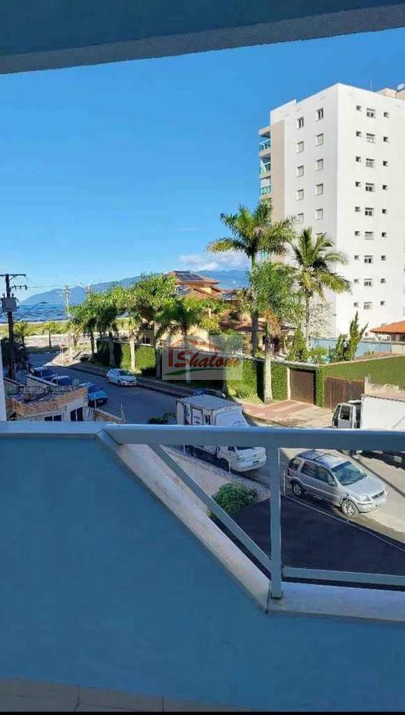 Apartamento em Caraguatatuba, no bairro Aruan
