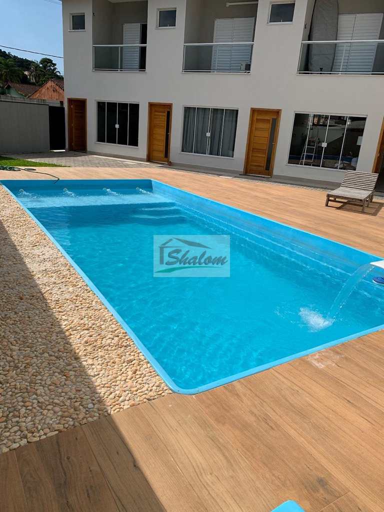 Casa de Condomínio em Caraguatatuba, no bairro Massaguaçu