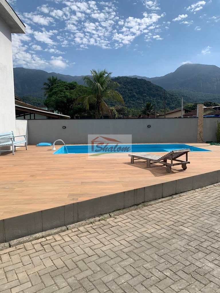 Casa de Condomínio em Caraguatatuba, no bairro Massaguaçu