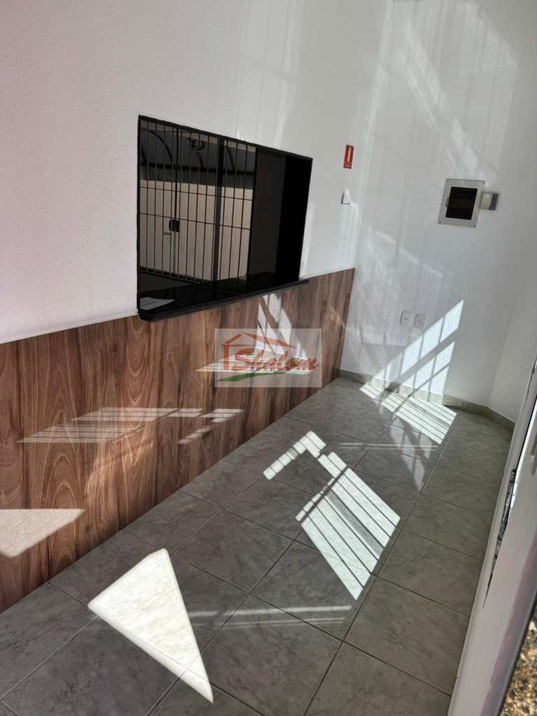 Casa Comercial em Caraguatatuba, no bairro Centro