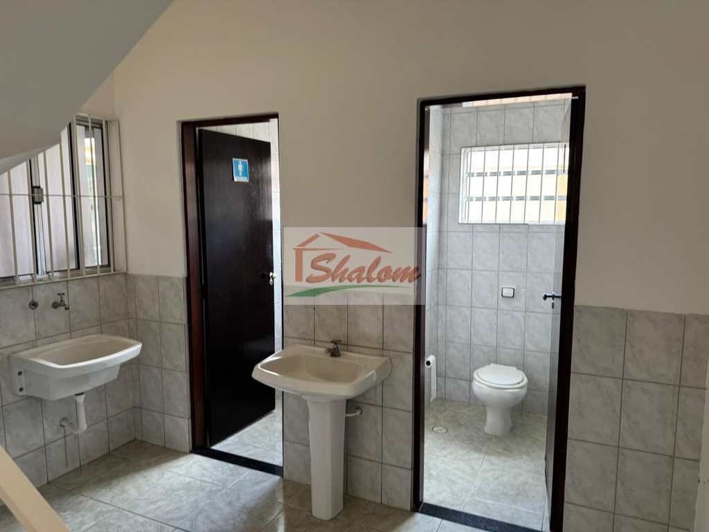 Casa Comercial em Caraguatatuba, no bairro Centro