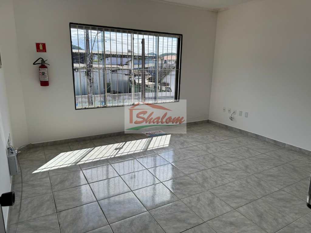 Casa Comercial em Caraguatatuba, no bairro Centro