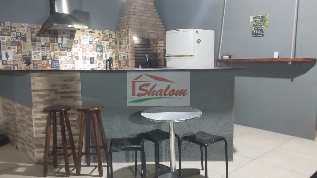 Casa em Caraguatatuba, no bairro Balneário dos Golfinhos