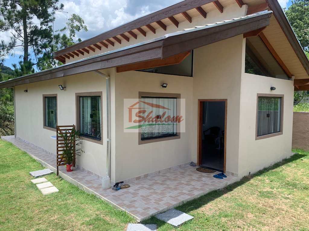 Casa em Caraguatatuba, no bairro Capricónio III