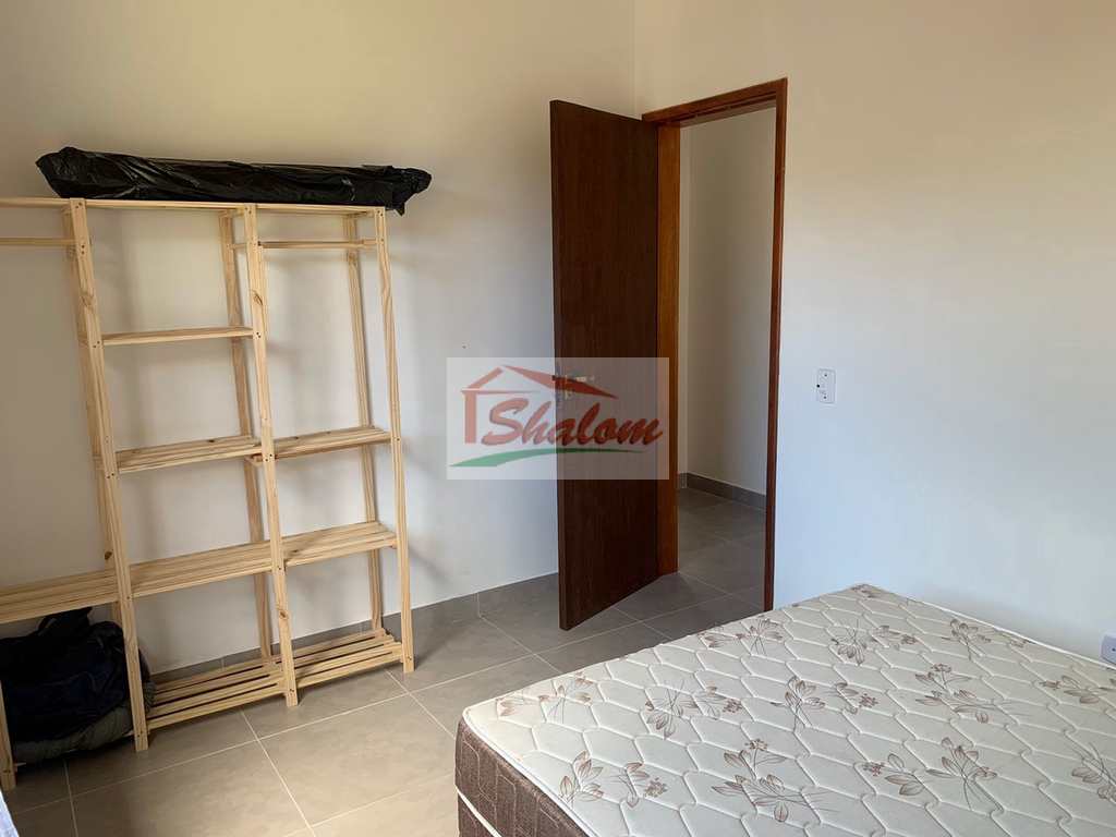 Casa em Caraguatatuba, no bairro Capricónio III