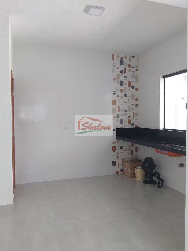 Casa em Caraguatatuba, no bairro Pontal de Santa Marina
