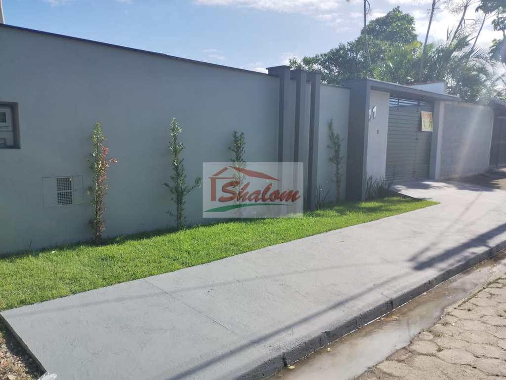 Casa em Caraguatatuba, no bairro Pontal de Santa Marina