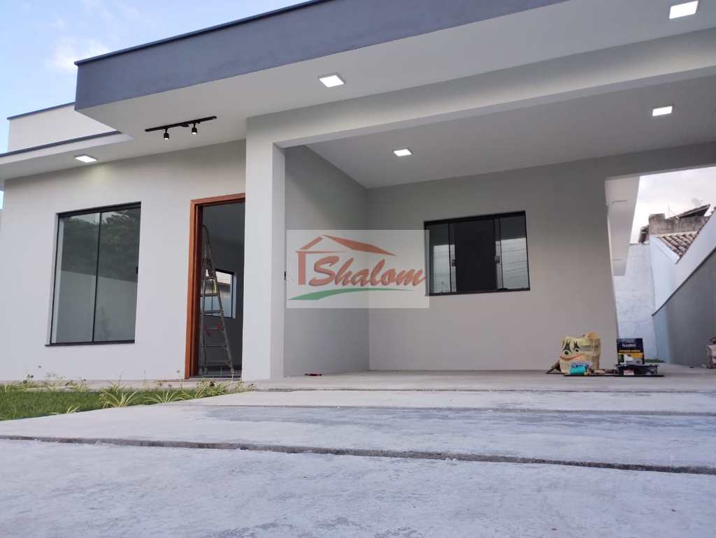 Casa em Caraguatatuba, no bairro Pontal de Santa Marina