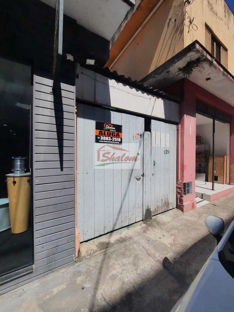 Casa em Caraguatatuba, no bairro Centro