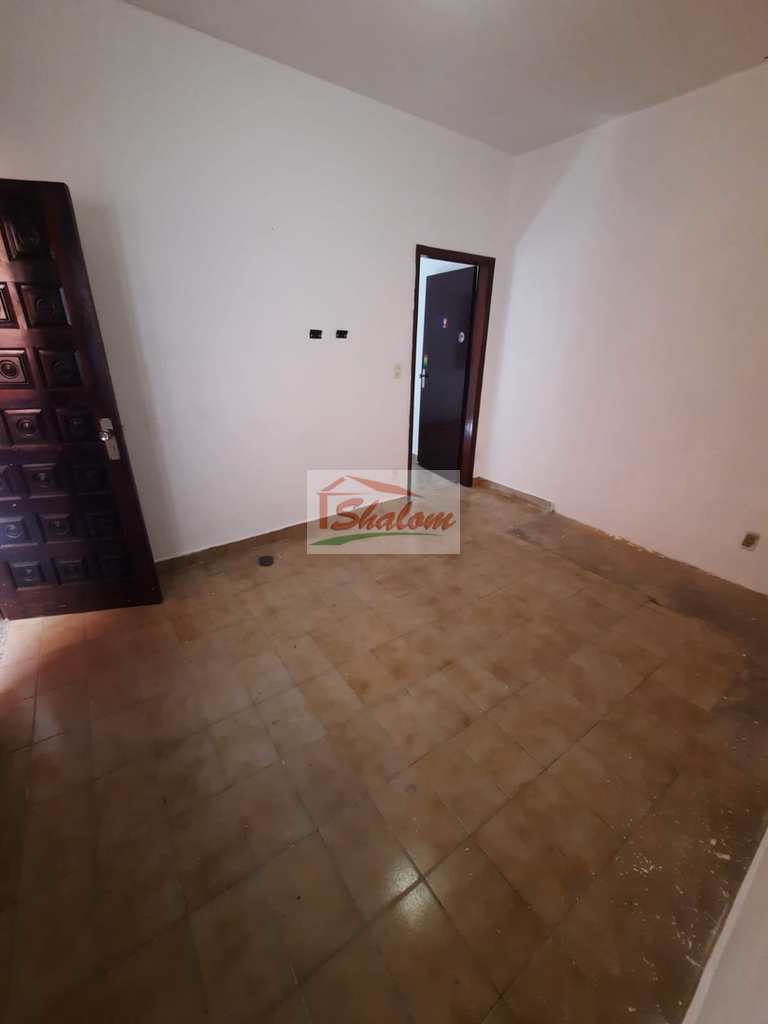 Casa em Caraguatatuba, no bairro Centro