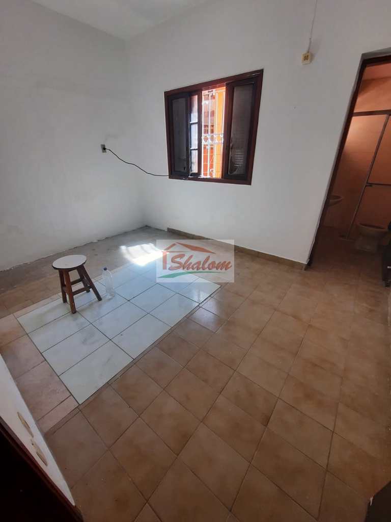 Casa em Caraguatatuba, no bairro Centro