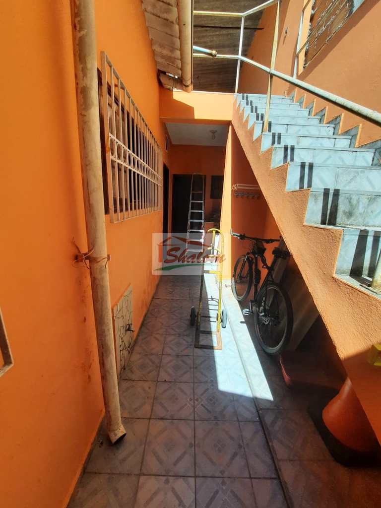 Casa em Caraguatatuba, no bairro Centro