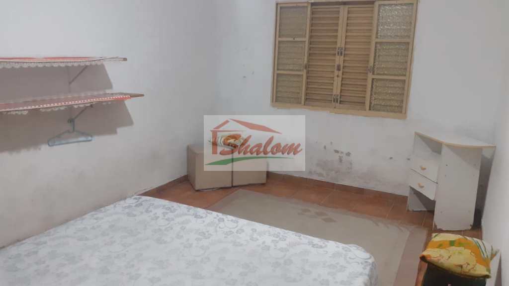 Casa em Caraguatatuba, no bairro Sumaré