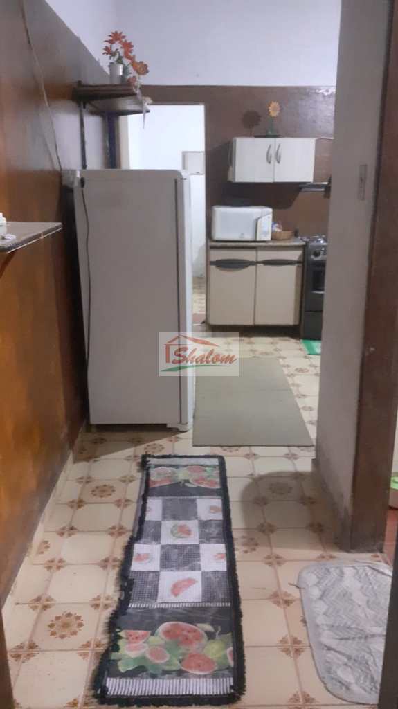 Casa em Caraguatatuba, no bairro Sumaré