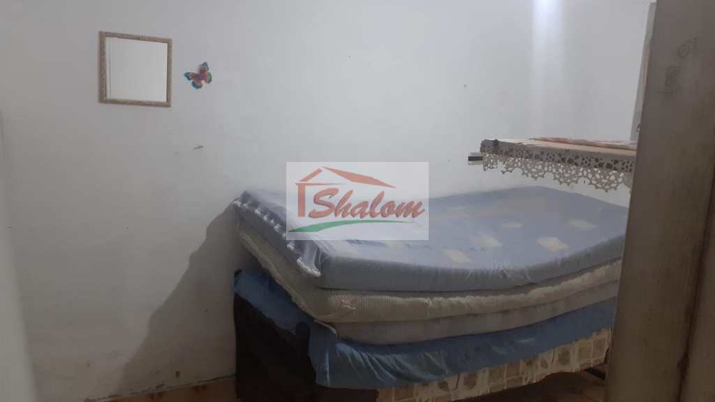 Casa em Caraguatatuba, no bairro Sumaré