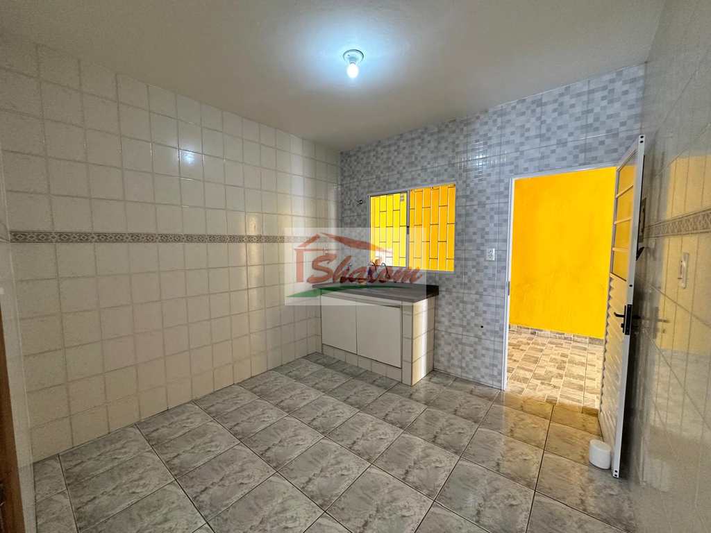Casa em Caraguatatuba, no bairro Estrela D Alva