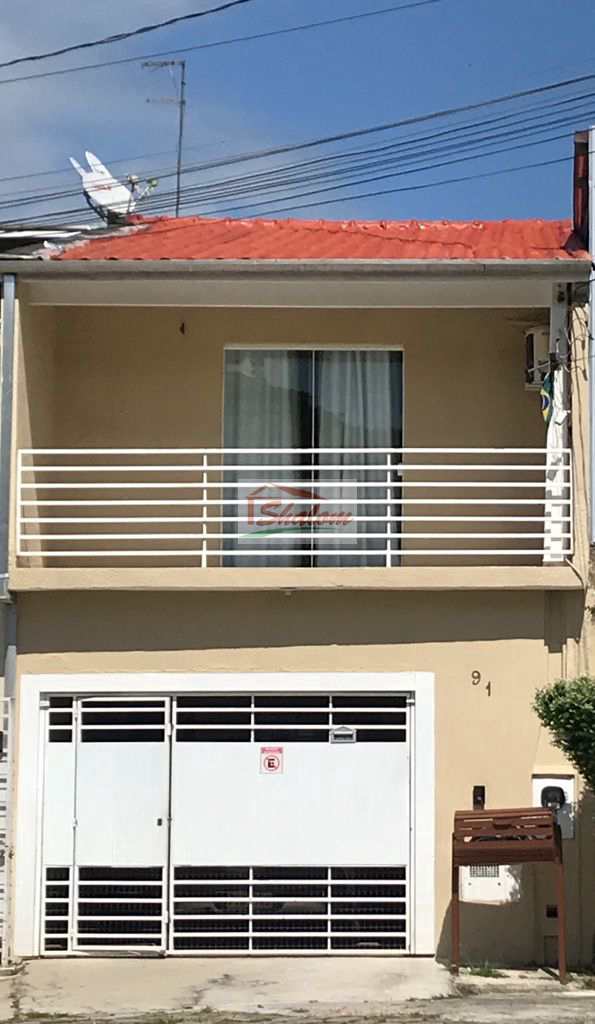 Sobrado em Caraguatatuba, no bairro Ponte Seca