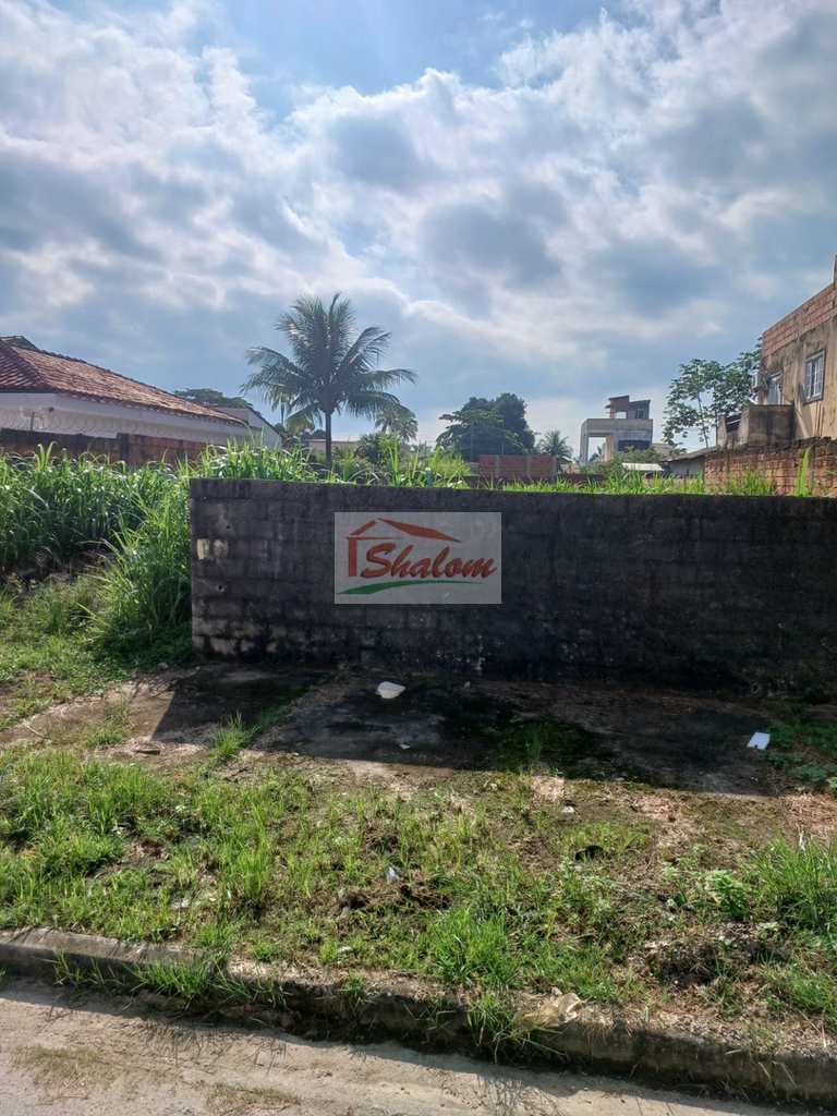 Terreno em Caraguatatuba, no bairro Porto Novo