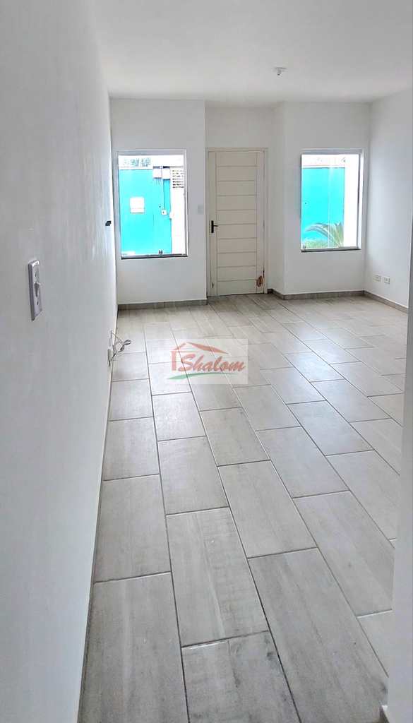 Sobrado de Condomínio em Caraguatatuba, no bairro Porto Novo