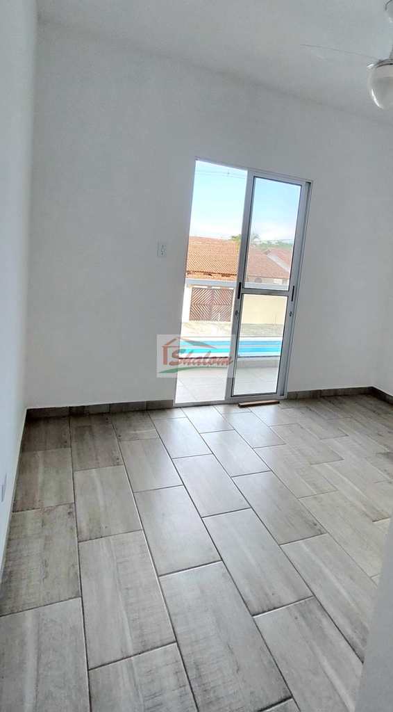Sobrado de Condomínio em Caraguatatuba, no bairro Porto Novo