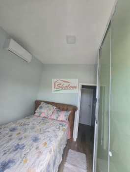 Casa em Caraguatatuba, no bairro Balneário dos Golfinhos