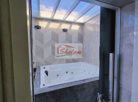Casa em Caraguatatuba, no bairro Balneário dos Golfinhos