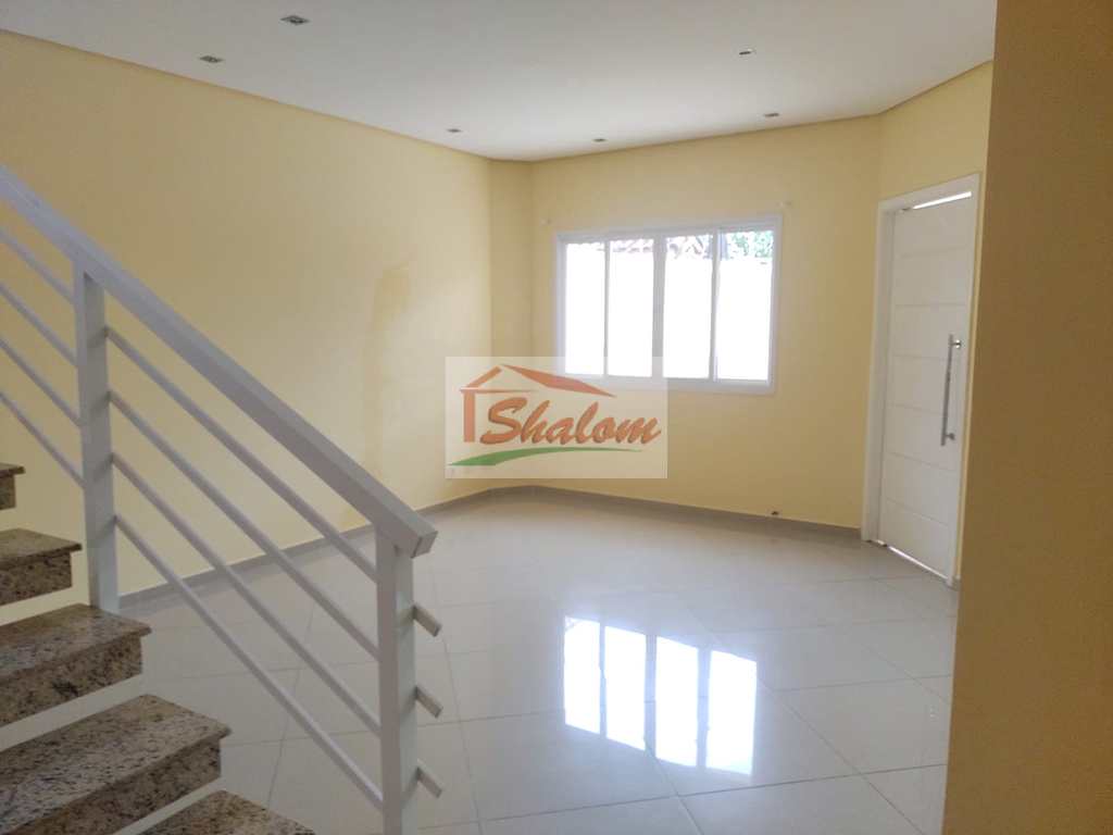 Sobrado em Caraguatatuba, no bairro Cidade Jardim
