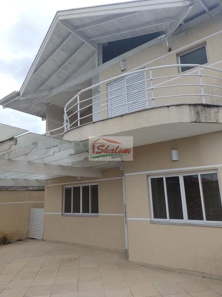 Sobrado em Caraguatatuba, no bairro Cidade Jardim