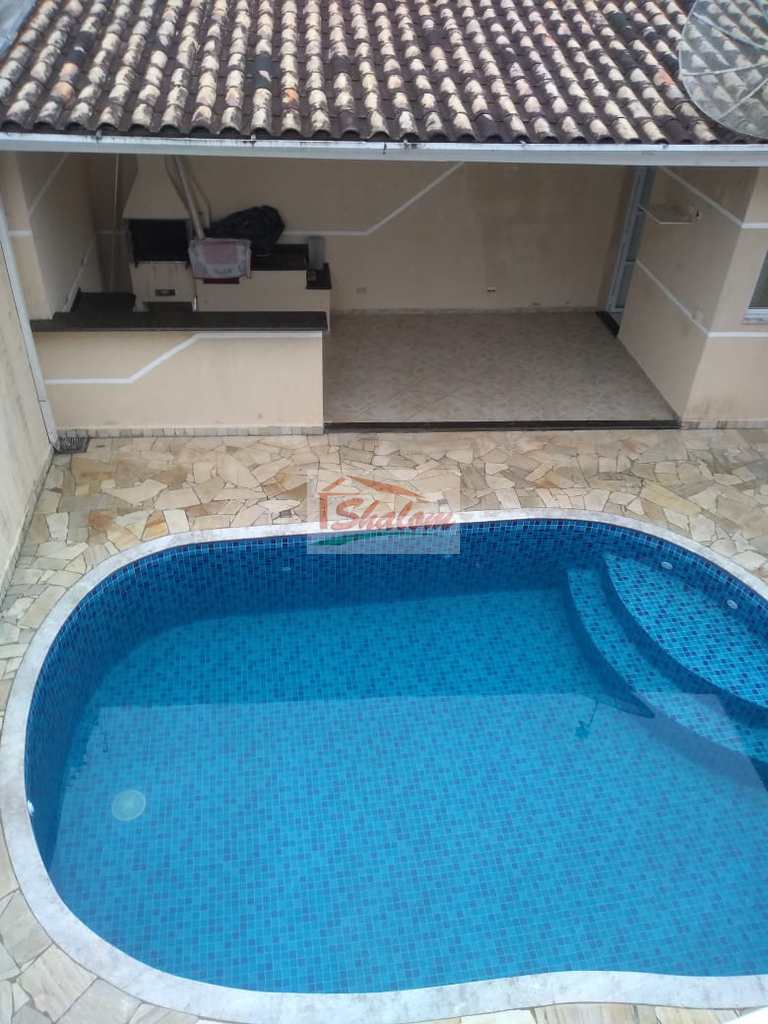 Sobrado em Caraguatatuba, no bairro Cidade Jardim