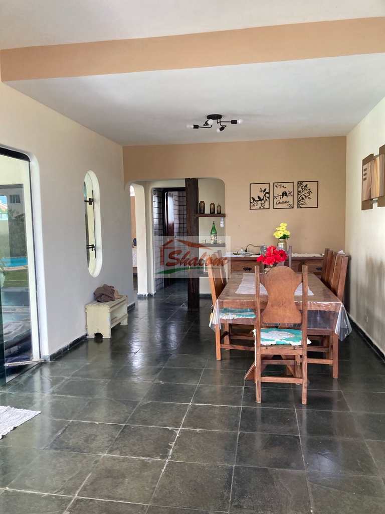 Sobrado em Caraguatatuba, no bairro Pontal de Santa Marina