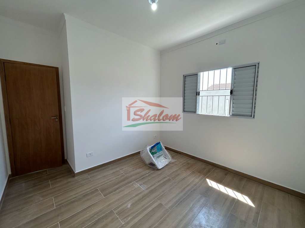 Casa em Caraguatatuba, no bairro Balneário dos Golfinhos