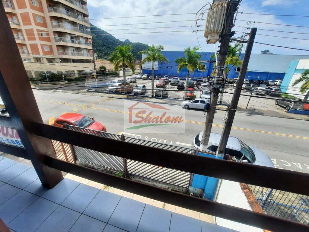 Sobrado Comercial em Caraguatatuba, no bairro Centro