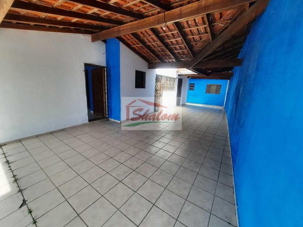 Sobrado Comercial em Caraguatatuba, no bairro Centro