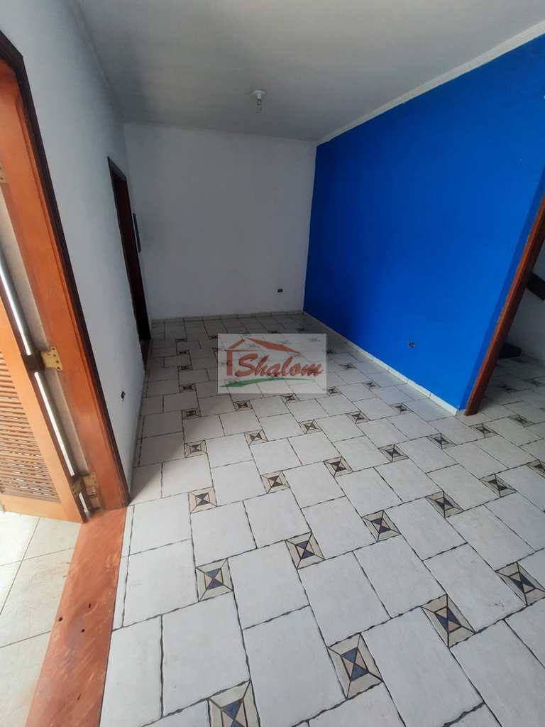 Sobrado Comercial em Caraguatatuba, no bairro Centro
