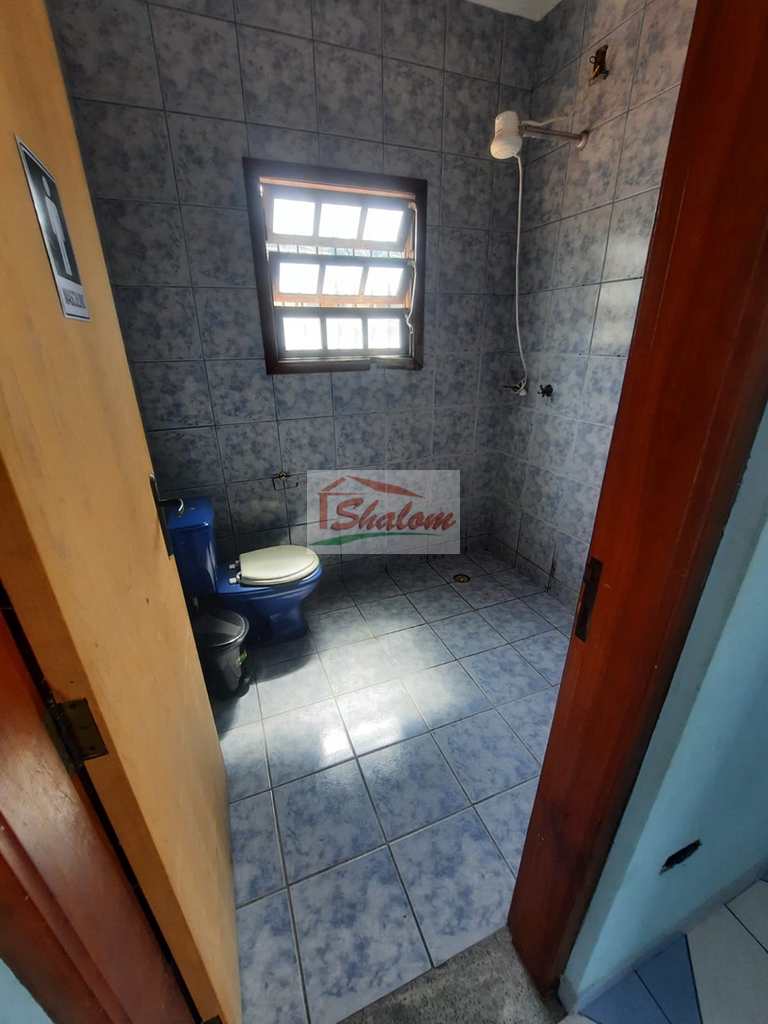 Sobrado Comercial em Caraguatatuba, no bairro Centro