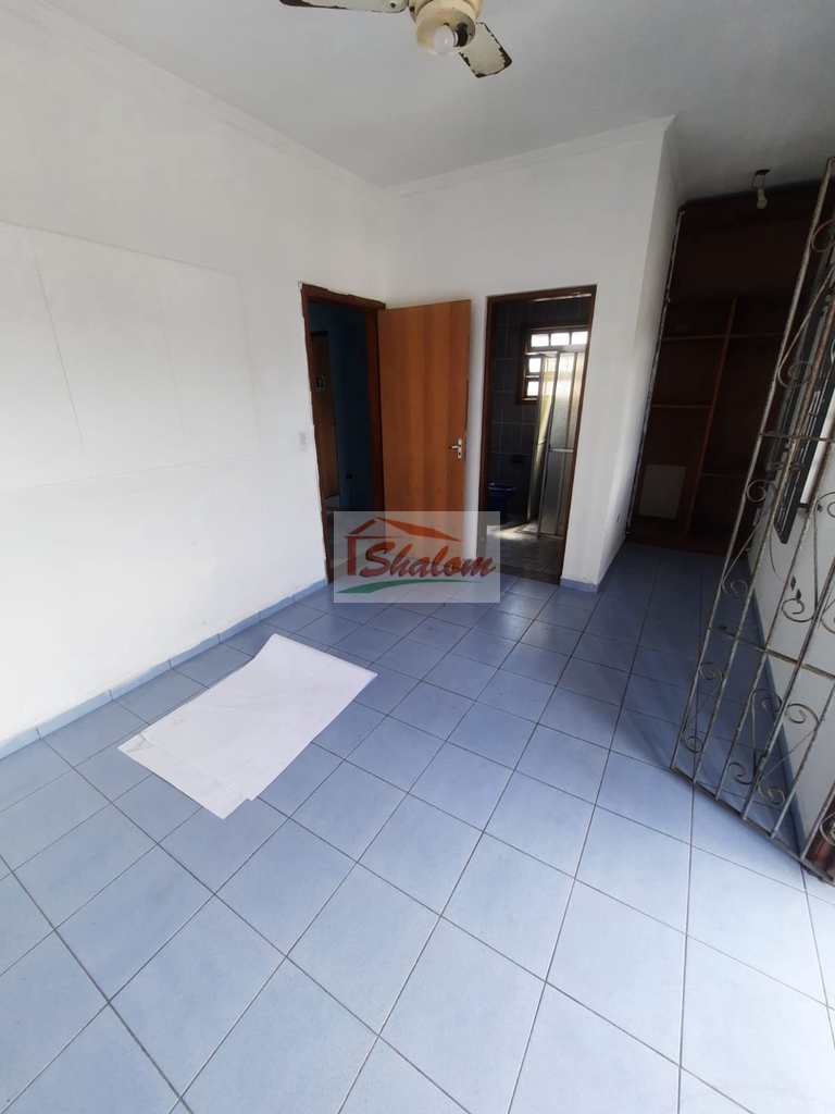 Sobrado Comercial em Caraguatatuba, no bairro Centro