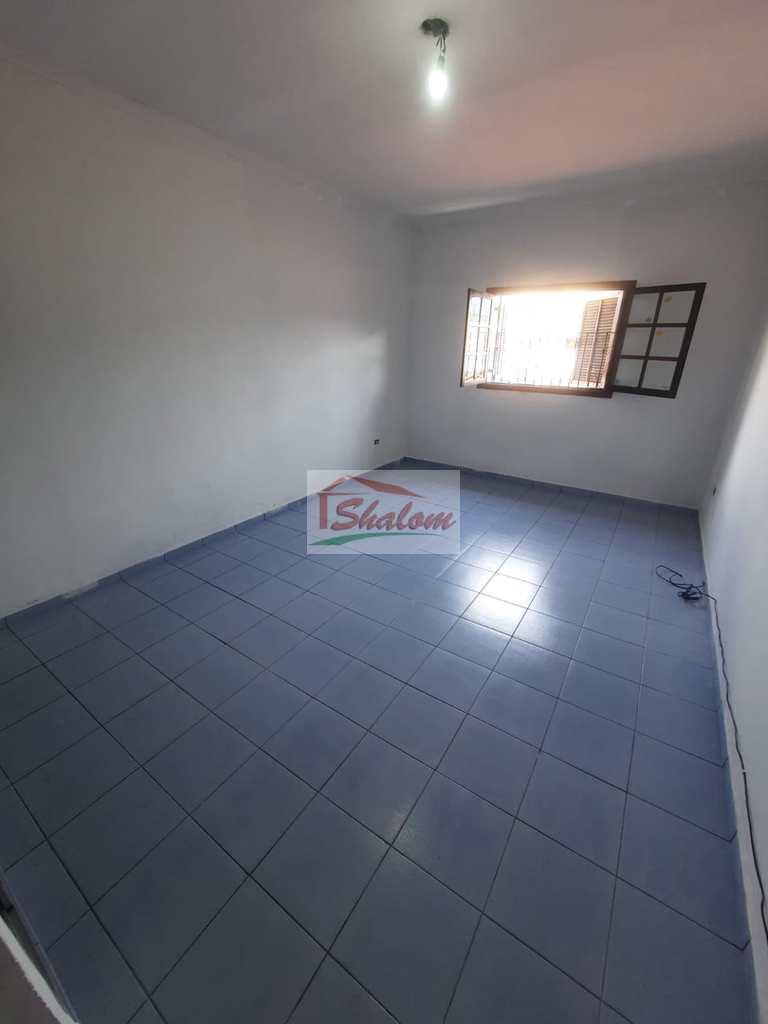 Sobrado Comercial em Caraguatatuba, no bairro Centro